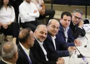 Арабские партии в Израиле: коммунисты, националисты и исламисты