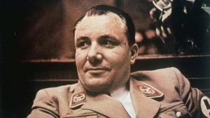 Мартин Борман: преданный слуга или кукловод Адольфа Гитлера?