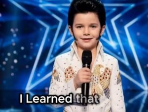 You Won’t Believe This Mini Elvis Singing Like the King of Rock! |  Видео