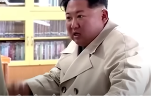 Как Северная Корея перевозит самый безопасный конвой Ким Чен Ына  Видео