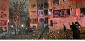 Неудачный перехват: ракета разрушила три дома в Тель-Авиве