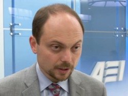 Журналист и историк Кара-Мурза представил в США свой документальный фильм