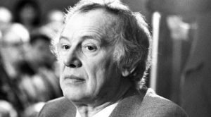 Смоктуновский: «Я, наверное, звероящер: я люблю свою страшную, исковерканную страну»