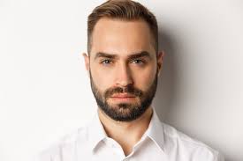 Почему женщины запрограммированы на поиск умных, а не красивых мужчин