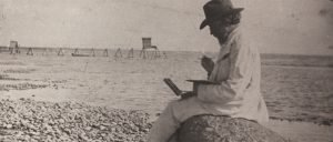 «Приезжал Корней. Между прочим, не советовал возвращаться»