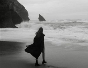 Сильный человек на самом деле тот, кто не боится остаться один…