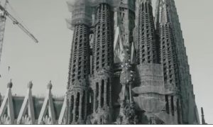 Парк Гуэль — самая сказочная работа Антонио Гауди в Барселоне  Видео