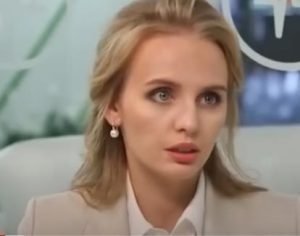 Дочь царька хочет ЗАХВАТИТЬ власть и готовит БУНТ. Как скоро вспыхнет недовольство?  Видео