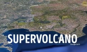 Самый смертоносный супервулкан Европы просыпается в Италии  Видео