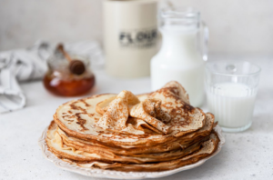 Блинные правила. Как сделать это блюдо менее вредным и калорийным?