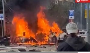 Ракетный удар по Тель-Авиву: разрушены дома, сгорели дотла автомобили