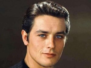 Внучка Алена Делона Элиссон Ле Борж, как две капли похожая на него