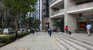 Сингапур: как выглядит богатая жизнь без свобод, город-сад из небоскрёбов и чистота без преступности  Видео