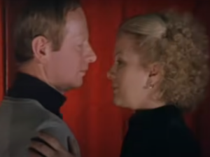 Брелок с секретом (1981) Фильм Веры Токаревой. В ролях Галина Польских, Альберт Филозов. Видео
