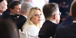 Израиль  Кандидатура Элькина отклонена: «Сара Нетаниягу наложила вето»  /От редакции/