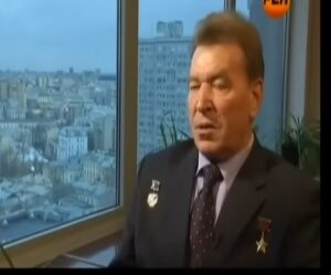 ДРАКОНООБРАЗНЫЕ ЛЮДИ!  Видео