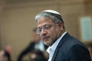 Бен-Гвиру придется удалить ролик с активистами флотилии