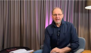 Сталин выгнал гения, а Америка сделала его великим  Видео