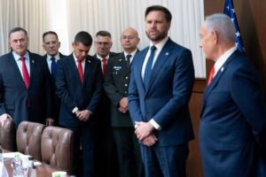 Вице-президент США публично выпорол израильское правительство