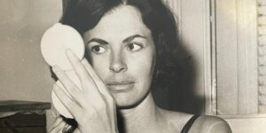«Какая вам разница, к кому он ходит на сторону?» Скандальная переписка между любовницей и женой Моше Даяна