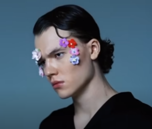 Сергей, это был новый корабль! У нас так скоро одни катамараны останутся! Зато сын клип какой снял!  Видео