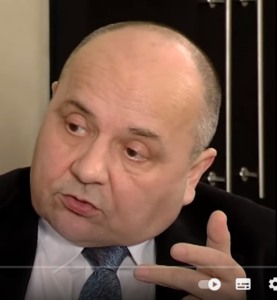 Суворов: Дорогой Лазарь Моисеевич, меня расстреляют, но меня-то не жалко, а вот вас — до слез!  Видео