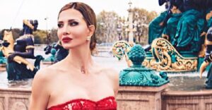 Самая горячая бабуля в мире, которая уже разменяла шестой десяток. Она шикарная!