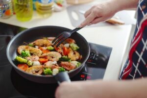 Как готовить с меньшим количеством масла