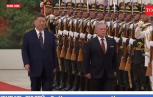 «ПРЕКРАТИТЕ УБИВАТЬ ЛЮДЕЙ»: Си Цзиньпин направил Нетаньяху резкое предупреждение из-за «авантюр» …  Видео