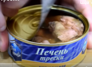 Когда жена приносит Баночку ТРЕСКИ — делаю эту ЗАКУСКУ. Все в восторге от вкусного сочетания c яйцом  Видео