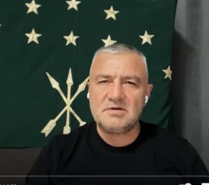 Русская община громит мусульман. Ответ черкесов  Видео