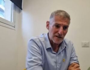 Яир Голан: "Нынешнее правительство ничего не смыслит в военных вопросах".  Видео