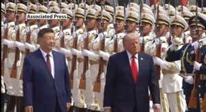 ТРАМПА ОБВИНЯТ В ГОСИЗМЕНЕ!  Видео