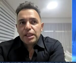 Д-р Шота Мусаев о спасении самолета.  Видео