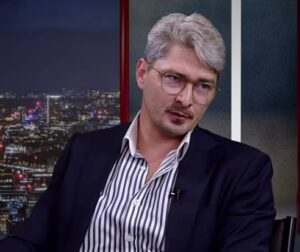 Эксперт по безопасности ШОКИРОВАЛ заявлением о Трампе, Израиле и ПРОВАЛЬНОЙ войне…  Видео